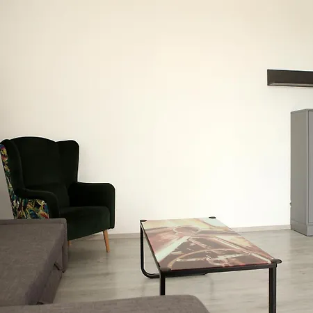 View, 24th Floor, Private Free Parking, Greataccess Apartment